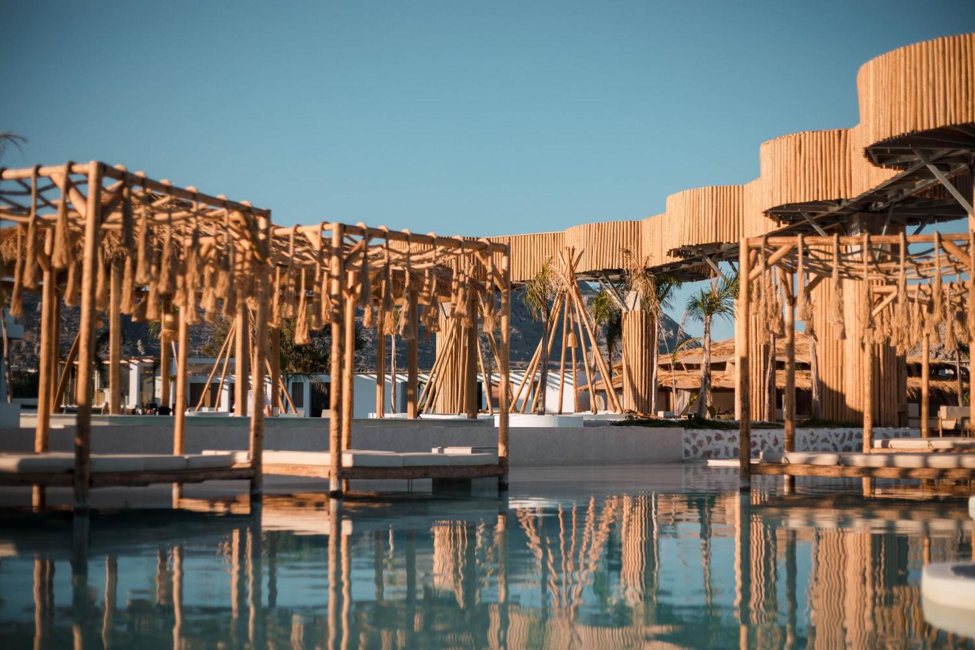 Alia Luxury Suites And Spa شاراكي المظهر الخارجي الصورة