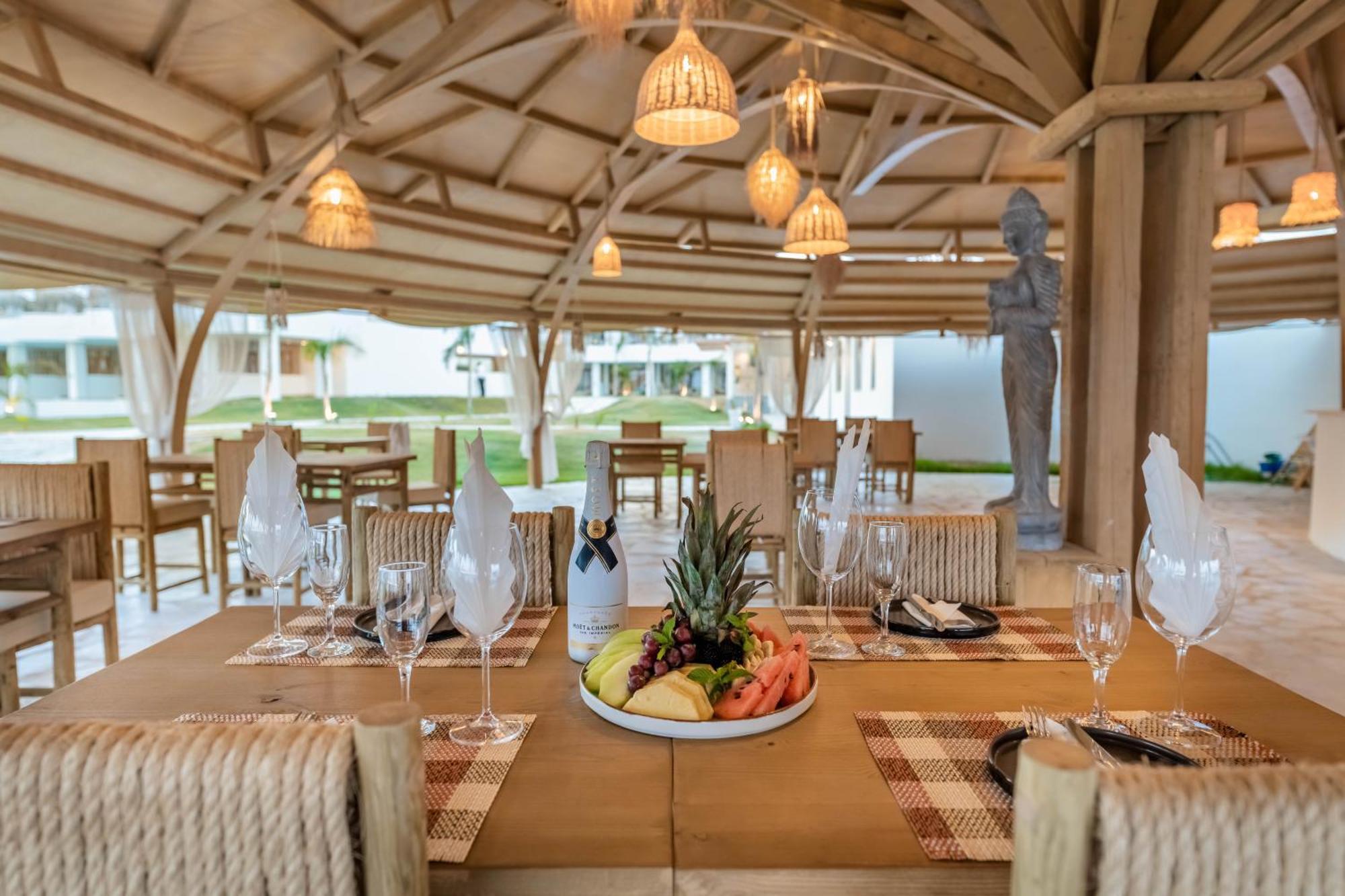 Alia Luxury Suites And Spa شاراكي المظهر الخارجي الصورة