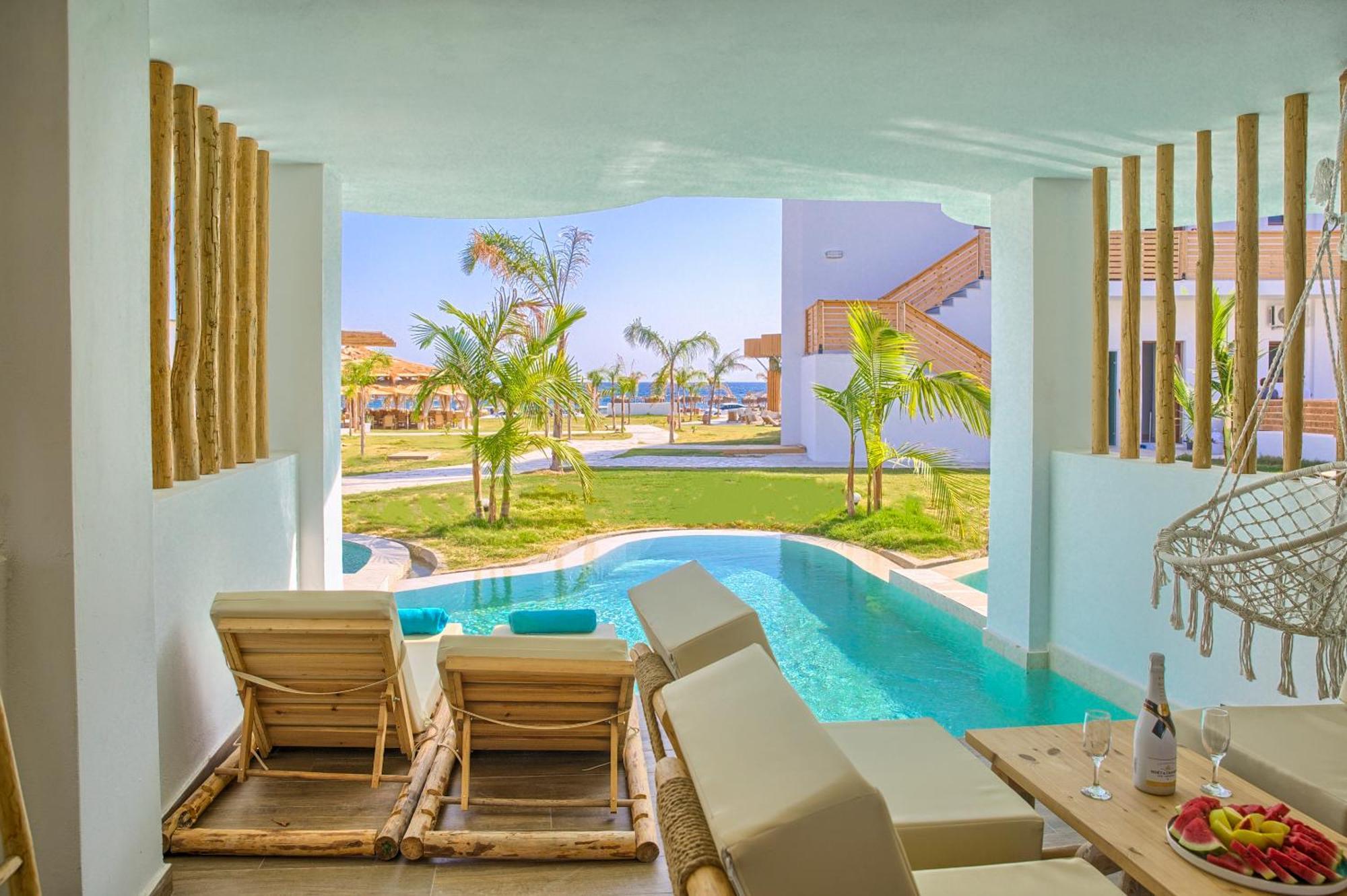 Alia Luxury Suites And Spa شاراكي الغرفة الصورة