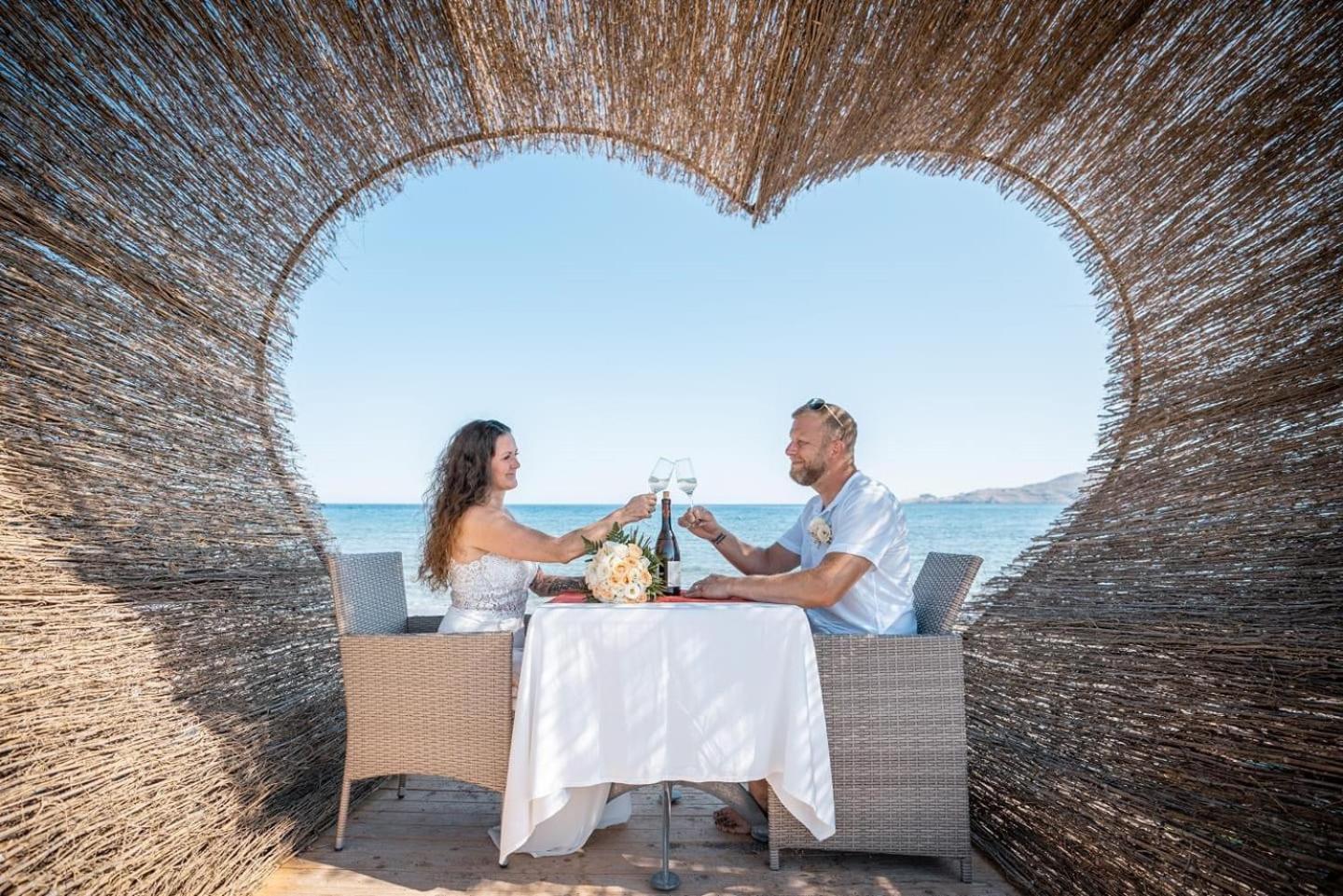 Alia Luxury Suites And Spa شاراكي المظهر الخارجي الصورة